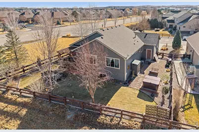 2020 Vineyard Ct, Windsor, CO 80550 - Photo 35