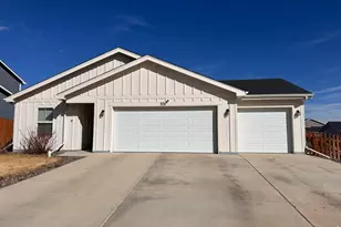 331 Lone Pine St, Fort Lupton, CO 80621 - Photo 1