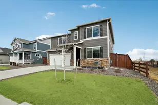 6087 Holstein Dr, Fort Collins, CO 80528 - Photo 3