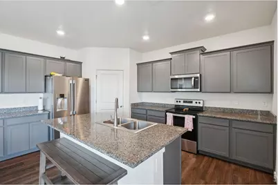 6087 Holstein Dr, Fort Collins, CO 80528 - Photo 13