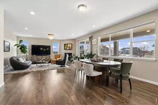 1910 High Plains Dr, Longmont, CO 80503 - Photo 9