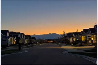 1910 High Plains Dr, Longmont, CO 80503 - Photo 41