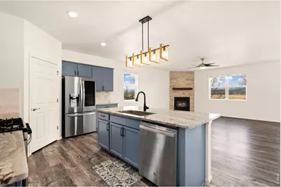 1413 Westport Ave, Berthoud, CO 80513 - Photo 11