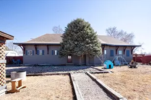 415 W 1st Ave, Iliff, CO 80736 - Photo 1