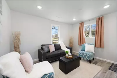 1236 E 5th St, Loveland, CO 80537 - Photo 5