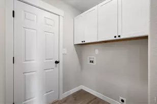 848 Eagle Dr, Loveland, CO 80537 - Photo 7