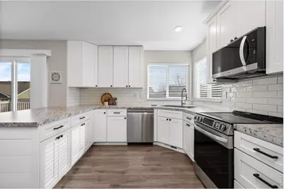 848 Eagle Dr, Loveland, CO 80537 - Photo 11