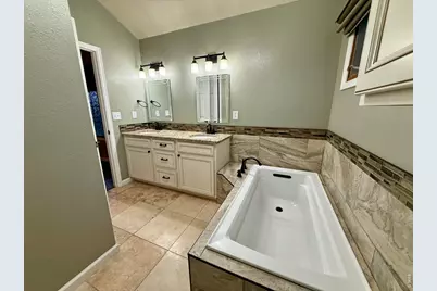 231 43rd Ave, Greeley, CO 80634 - Photo 17