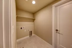 834 Cherokee Dr, Fort Collins, CO 80525 - Photo 11