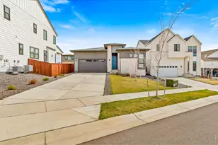 1869 Blossom Grove Dr, Windsor, CO 80550 - Photo 9