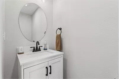 1621 San Juan Cir, Evans, CO 80620 - Photo 11