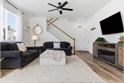 6331 Independence St, Frederick, CO 80516 - Photo 3