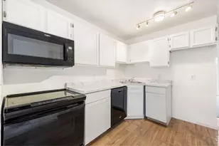 195 S Sable Blvd, Aurora, CO 80012 - Photo 17