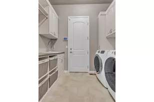 1306 Skyline Dr, Erie, CO 80516 - Photo 21