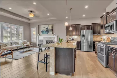 1306 Skyline Dr, Erie, CO 80516 - Photo 7