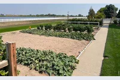 2238 Breckenridge Dr, Berthoud, CO 80513 - Photo 7