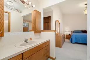 2238 Breckenridge Dr, Berthoud, CO 80513 - Photo 9