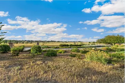 5714 Bluff Ln, Loveland, CO 80537 - Photo 5