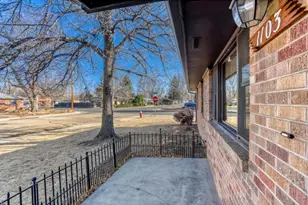 1103 Grant St, Longmont, CO 80501 - Photo 25