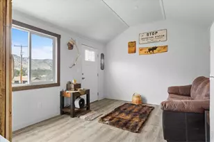 59 W Rustic Rd, Bellvue, CO 80512 - Photo 5