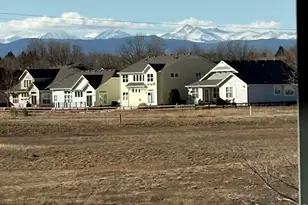 527 Deerwood Dr, Longmont, CO 80504 - Photo 29