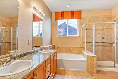 527 Deerwood Dr, Longmont, CO 80504 - Photo 25