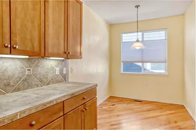 527 Deerwood Dr, Longmont, CO 80504 - Photo 13