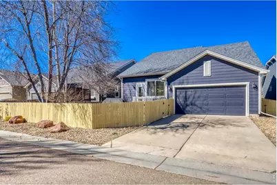 527 Deerwood Dr, Longmont, CO 80504 - Photo 3