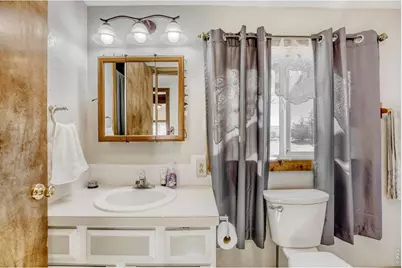 7380 W County Road 4 Rd, Berthoud, CO 80513 - Photo 13