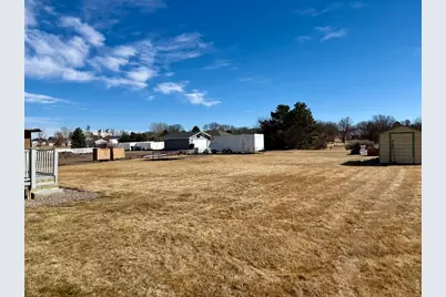 725 S Walsh Ave, Holyoke, CO 80734 - Photo 25