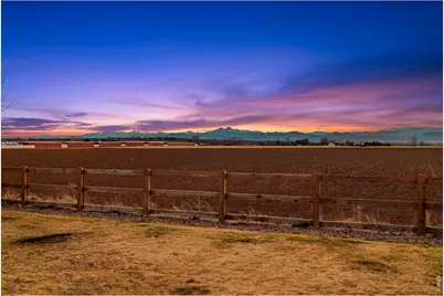 860 Camberly Dr, Windsor, CO 80550 - Photo 3