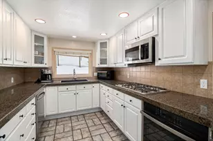 355 Cedar Dr, Lyons, CO 80540 - Photo 9