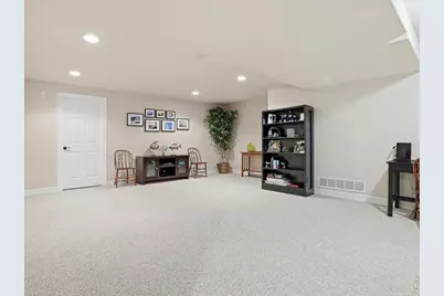 8443 Castaway Dr, Windsor, CO 80528 - Photo 39