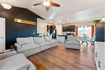 762 Settlers Dr, Milliken, CO 80543 - Photo 5