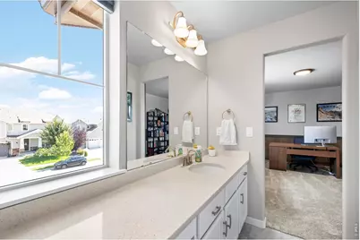 2102 Bouquet Dr, Windsor, CO 80550 - Photo 31