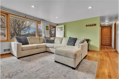 321 Crescent Dr, Loveland, CO 80538 - Photo 9