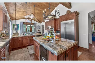 11981 Spruce Canyon Cir, Golden, CO 80403 - Photo 7