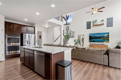 1881 Covered Bridge Pkwy, Windsor, CO 80550 - Photo 11