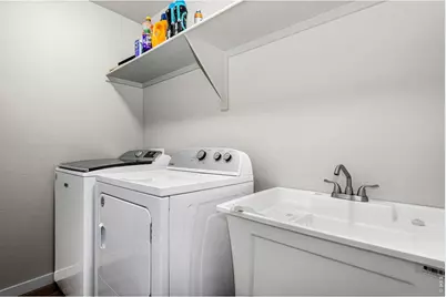 1881 Covered Bridge Pkwy, Windsor, CO 80550 - Photo 31