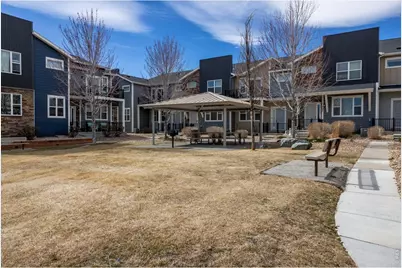 653 Grandview Mdws Dr, Longmont, CO 80503 - Photo 37