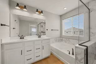 3652 Keplinger Lk Dr, Loveland, CO 80538 - Photo 7