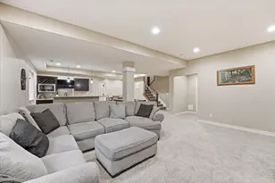 10123 Mockingbird Ln, Highlands Ranch, CO 80129 - Photo 5