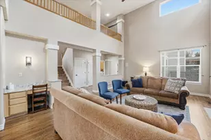 10123 Mockingbird Ln, Highlands Ranch, CO 80129 - Photo 11