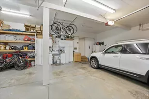 10123 Mockingbird Ln, Highlands Ranch, CO 80129 - Photo 21