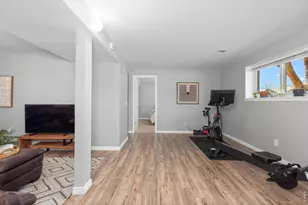 2412 Sherman St, Longmont, CO 80501 - Photo 19