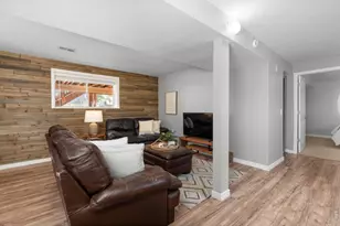 2412 Sherman St, Longmont, CO 80501 - Photo 21