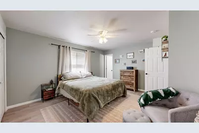 366 Sunmountain Dr, Loveland, CO 80538 - Photo 17