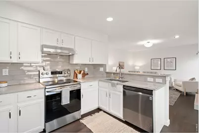 2306 Sunleaf Ct, Fort Collins, CO 80525 - Photo 9