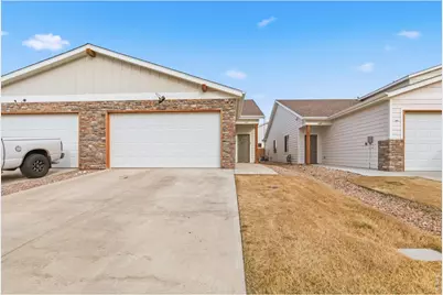 1123 Coyote Ln, Wiggins, CO 80654 - Photo 5