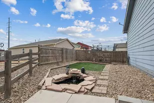 302 Horizon Ave, Lochbuie, CO 80603 - Photo 17